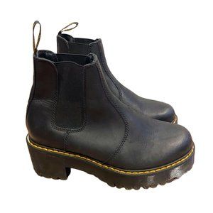 Dr Marten's Size 8 Black Chelsea Boot